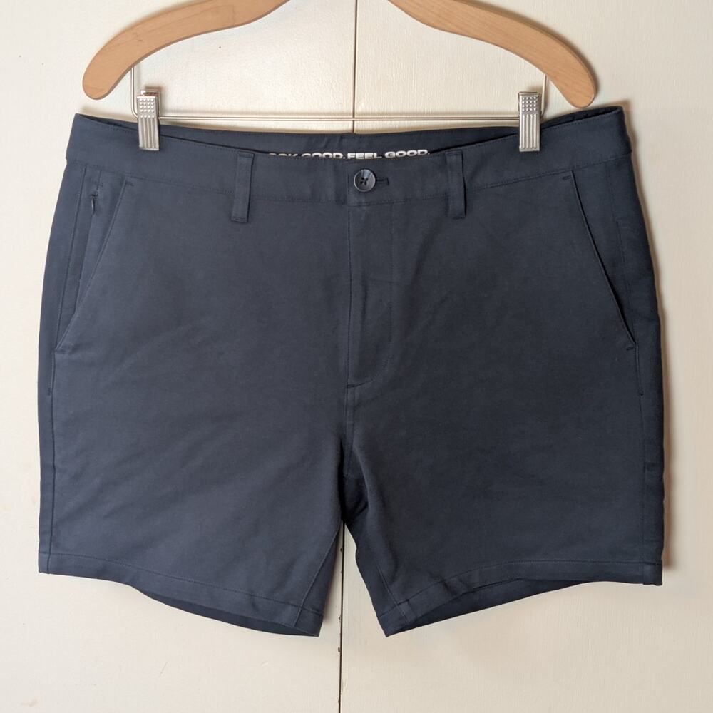 True Classic Mens Black Shorts Size 36